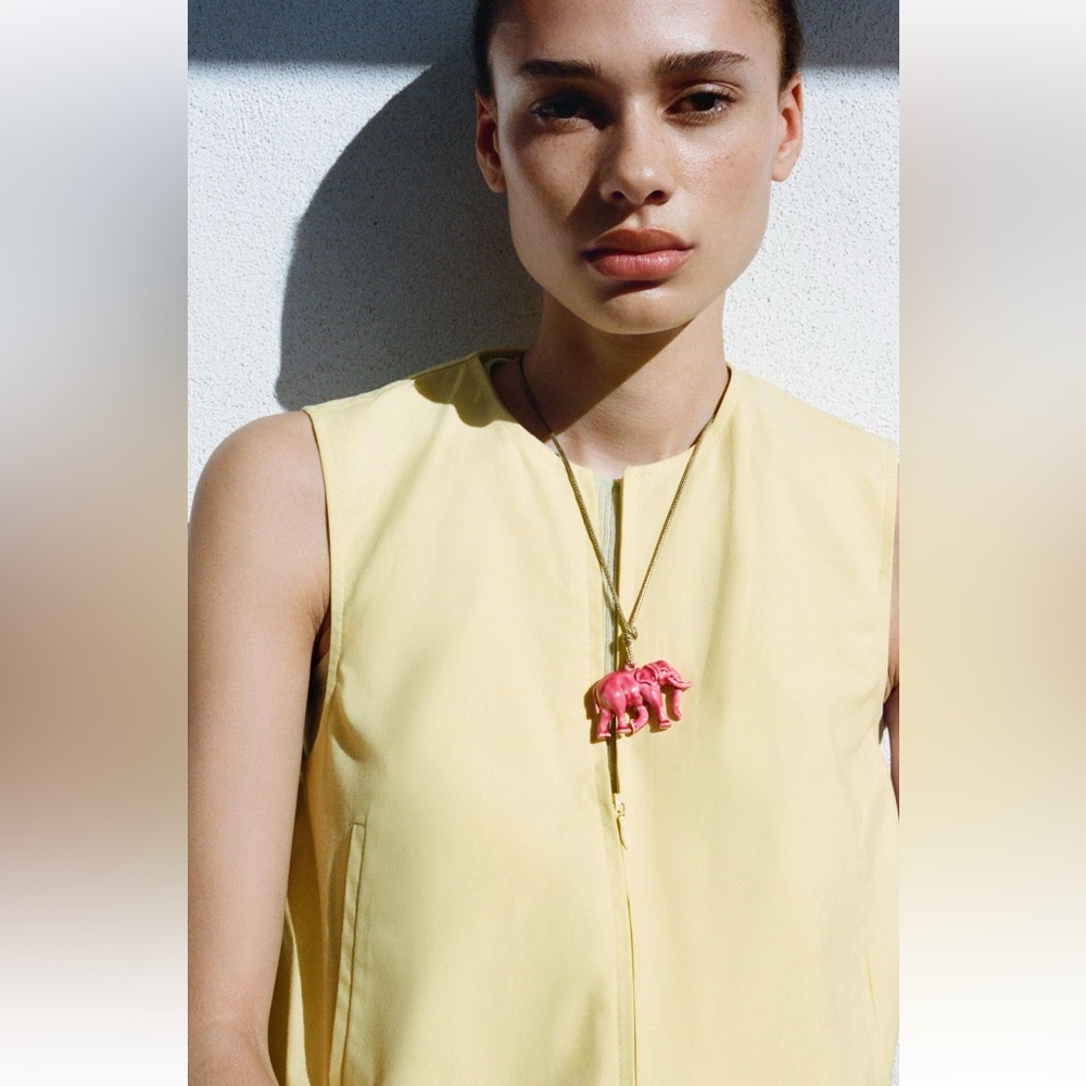 Zara cord necklace elephant shape
